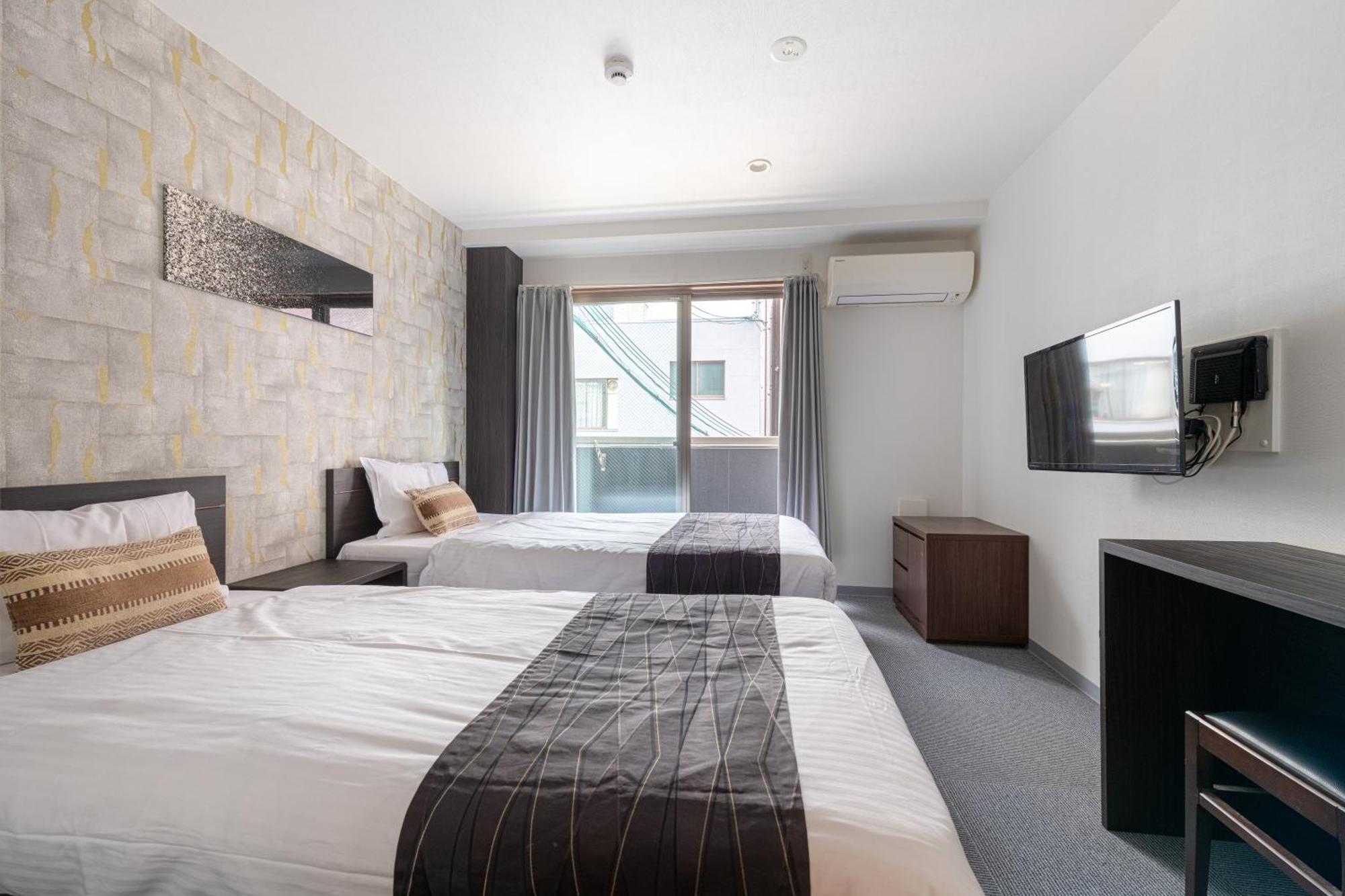 Komachi Hotel Nipponbashi Osaka Buitenkant foto