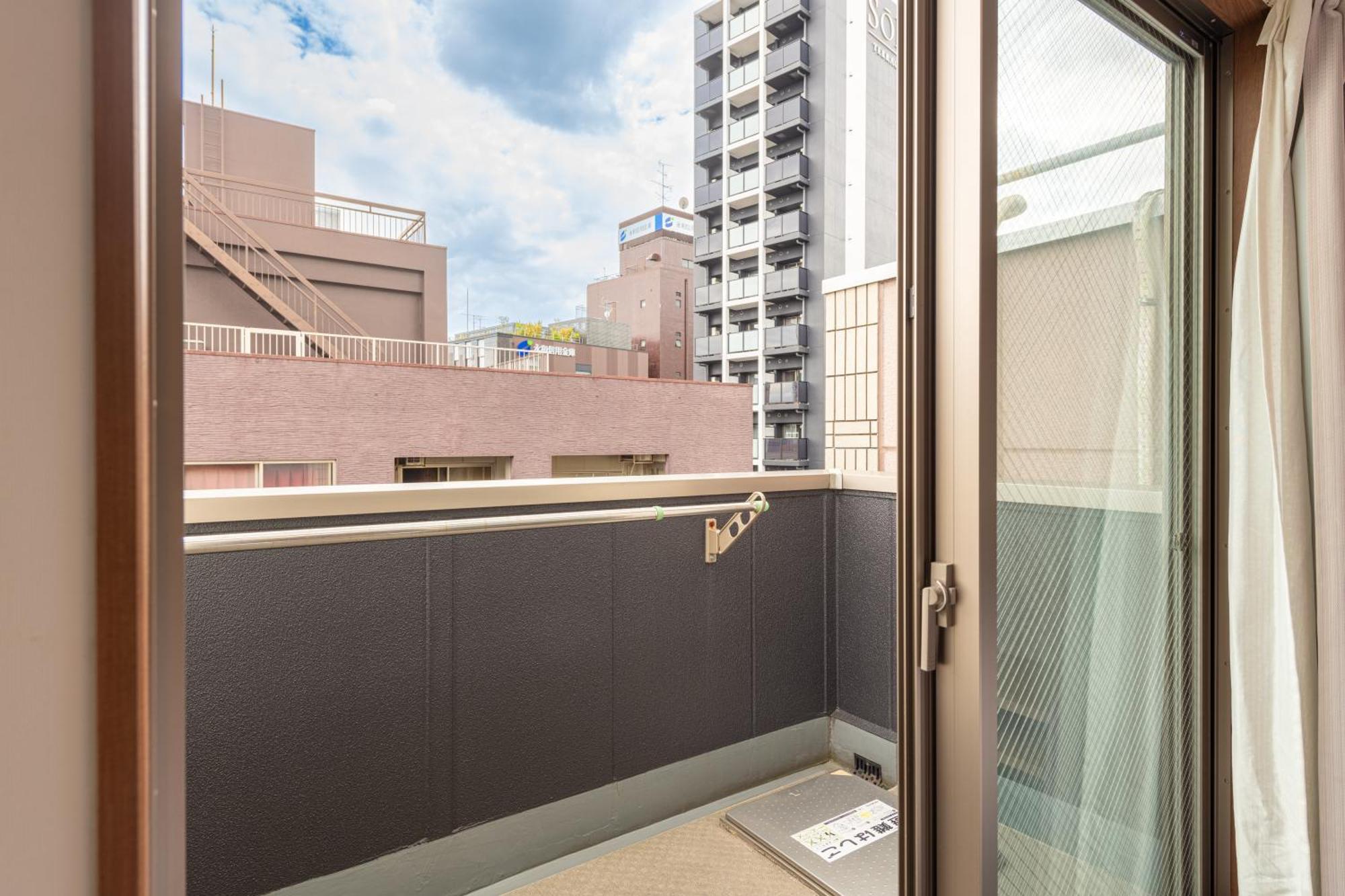 Komachi Hotel Nipponbashi Osaka Buitenkant foto